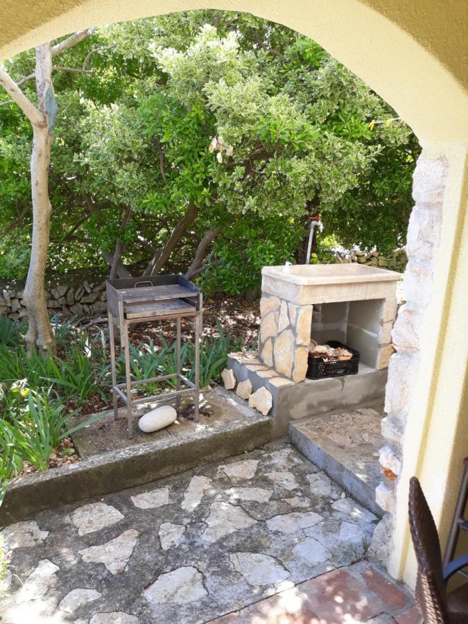 Apartment Nada Veli Lošinj Eksteriør billede